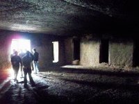 Höhle 08.jpg