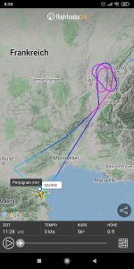 Screenshot_2021-05-05-08-55-03-529_com.flightradar24free.jpg