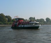 Fähre Elbe.JPG Fähre Elbe.JPG