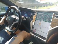 01_tesla.jpg 01_tesla.jpg
