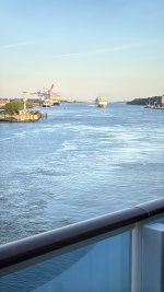 IMG_E5752.JPG IMG_E5752.JPG