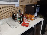 POZ Business Lounge Drinks.jpg