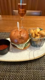 68794D7C-6E87-4216-99BC-2ABC16070539.jpeg