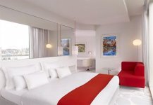 art-otel-cologne-by-park-plaza-guest-room.jpg