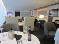 LAX-F-Lounge-overview.jpg