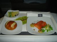 20091107_019 - Lufthansa Business Class, Vorspeise Lachs.jpg