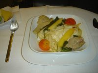 20091107_020 - Lufthansa Business Class, Hauptspeise Fettuccine.jpg