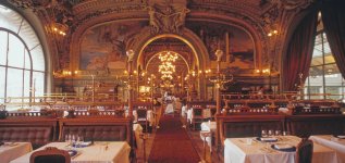Paris- Le Train Bleu.jpg