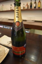 T1_2_3Champagne.jpg T1_2_3Champagne.jpg
