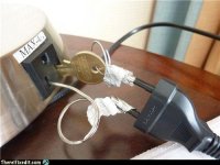 stromadapter.jpg stromadapter.jpg