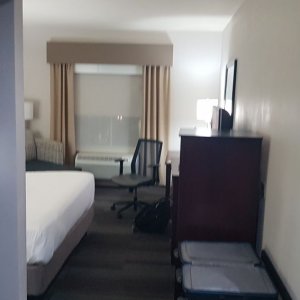 Holiday Inn Express