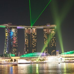 HKGLAX 232
