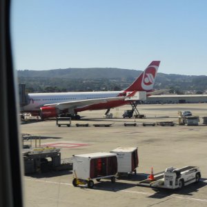 Air Berlin Flugzeug in SFO 2010