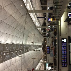 HongKong Airport :)
Für mich der schöneste auf den ich je gesehn hab