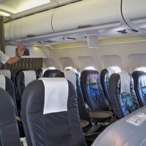 Einsame Business ZRH ATH