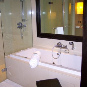 Bangkok Hilton Bad