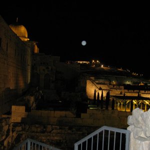 jerusalem by night