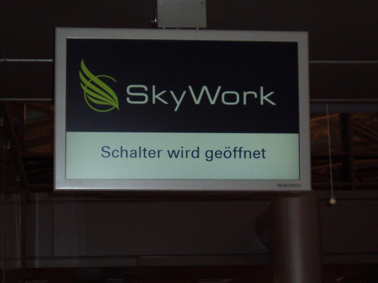 1 check inhttp://www.vielfliegertreff.de/album.php?albumid=2948&attachmentid=33143