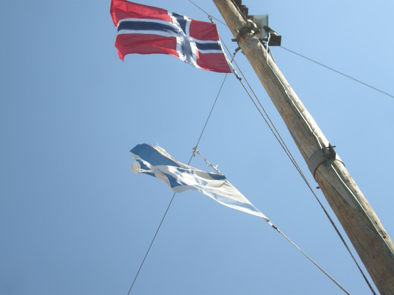 israeli and nowegian flagg