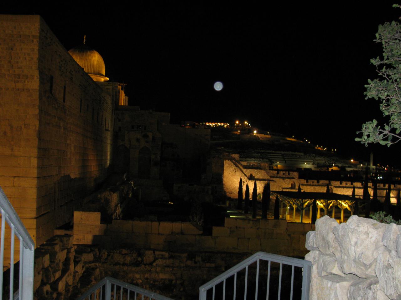 jerusalem by night